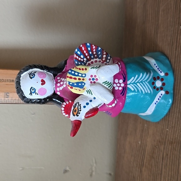 Handmade Russian Folk Art Figurine With Chicken - Picture 4 of 4